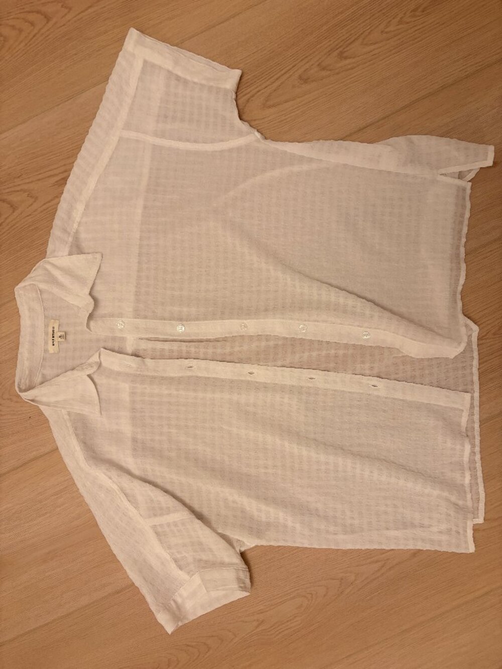 Max Studio white textured button-down